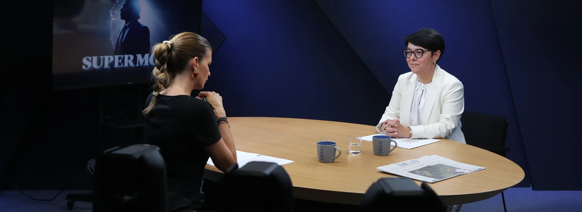 Nataša Hajdinjak, predsednica uprave PRVE Osebne zavarovalnice, poudarja, da morajo zavarovalnice postati zaupanja vredni partnerji posameznikov in podjetij